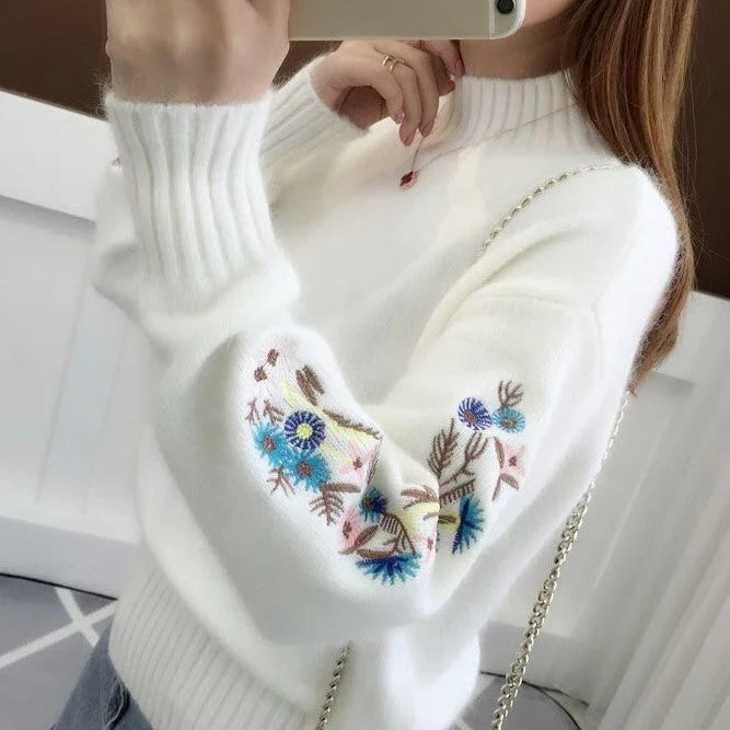 EVANDRA | Embroidered Everyday Sweater