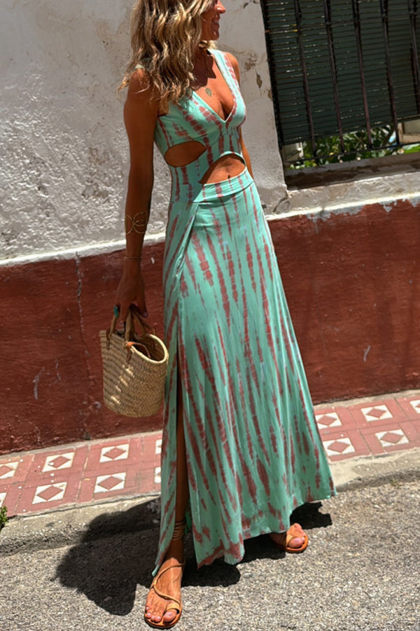 VALENNA | Bold Cut-Out Maxi Dress
