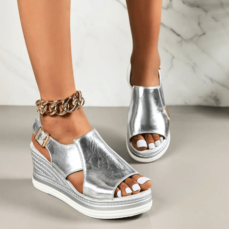 SOLEA | Elegant Orthopedic Sandals for All-Day Comfort