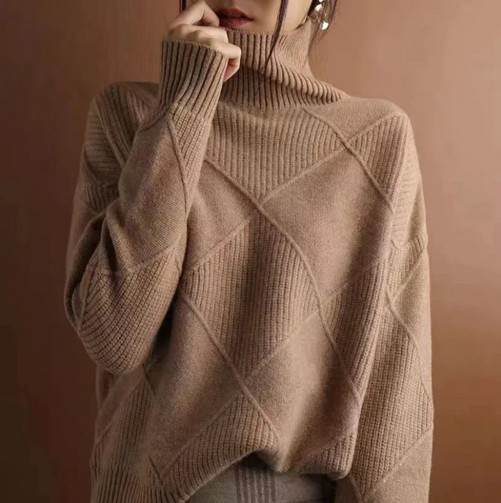 REMMY | Elegant Textured Turtleneck Sweater