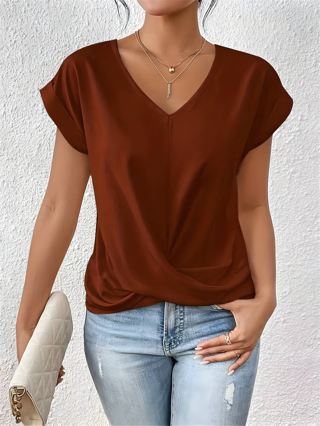 MAREN | Flattering Twist-Front Everyday Top