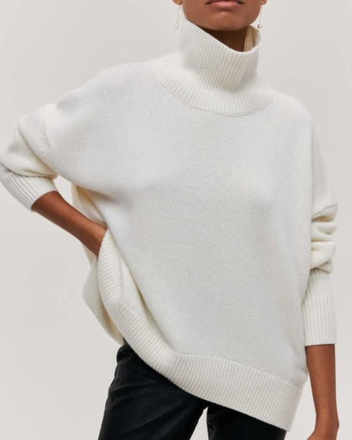 URIEL | Classic Turtleneck Sweater