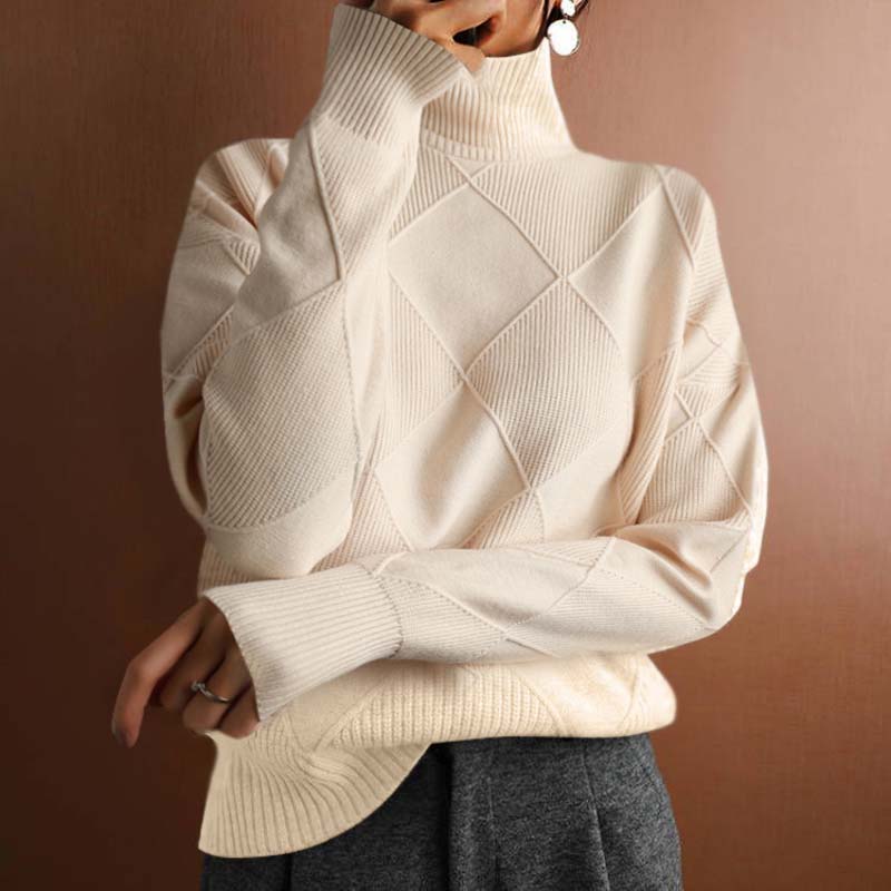REMMY | Elegant Textured Turtleneck Sweater