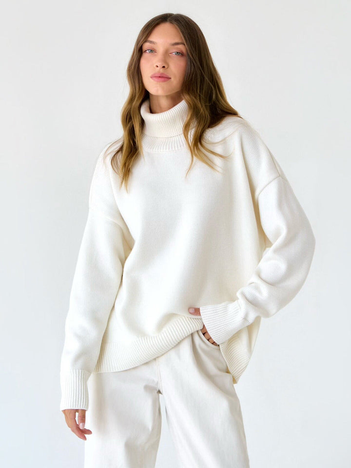 URIEL | Classic Turtleneck Sweater