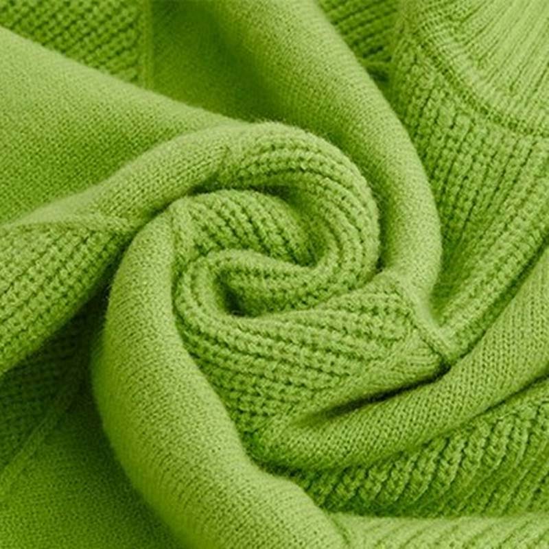 REMMY | Elegant Textured Turtleneck Sweater