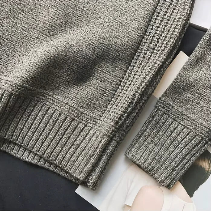 CALEB | Minimalist Knit Sweater